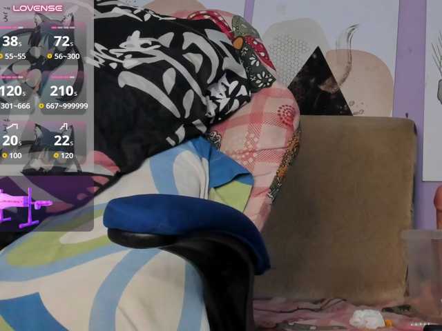 madelinefoxxx30 live cam on BongaCams