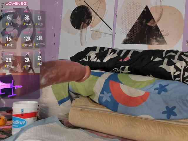 madelinefoxxx30 webcam