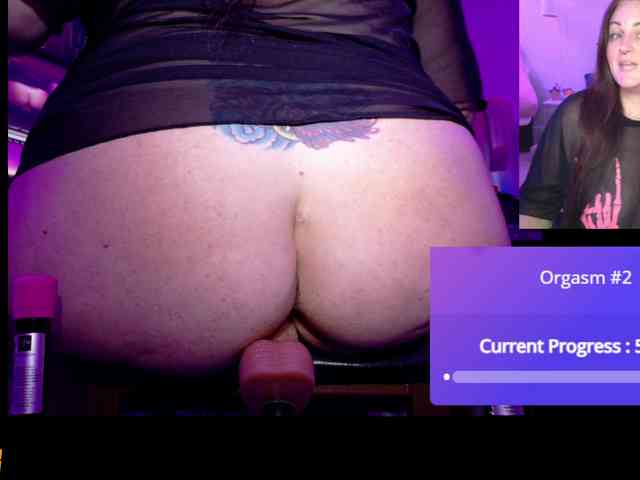 SouthernElle webcam