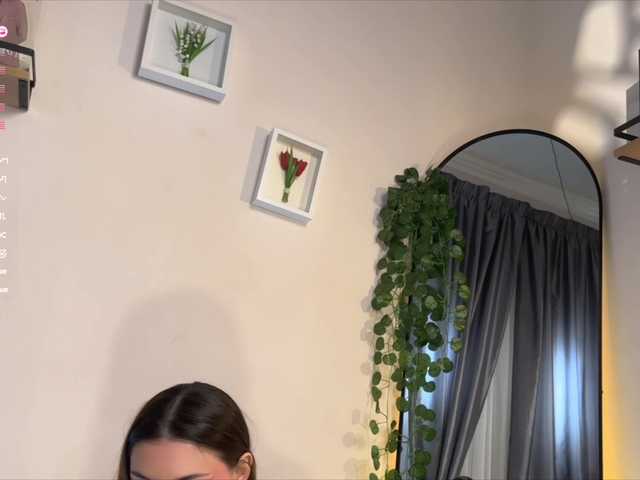 AmelieCrosby's BongaCams show and profile