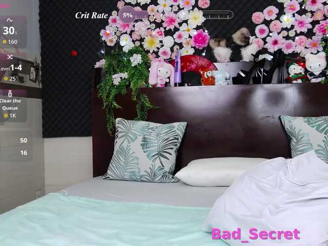 AnalQueenKa live cam on BongaCams