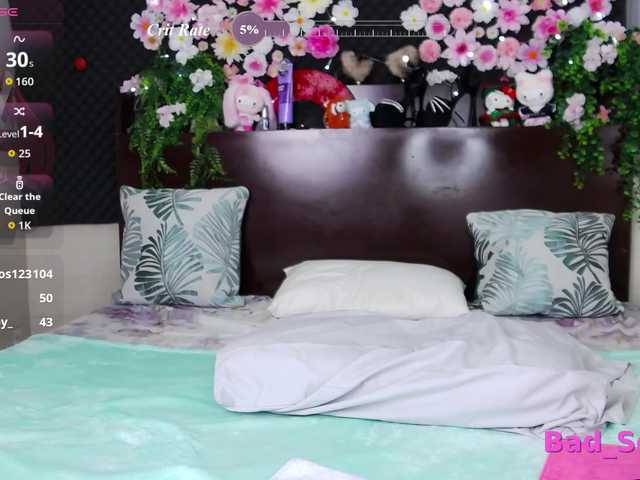 AnalQueenKa live cam on BongaCams