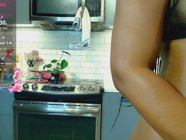 Naomiruty — live female cam