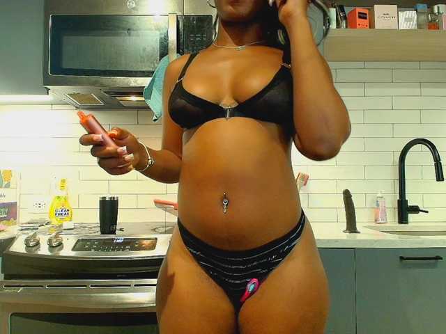 Naomiruty live cam on BongaCams