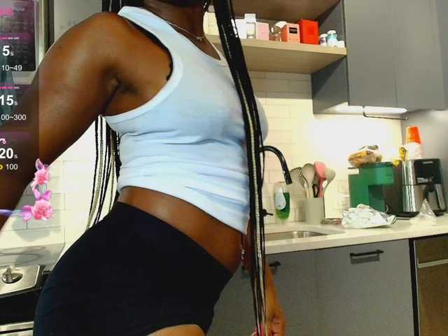 Naomiruty live cam on BongaCams