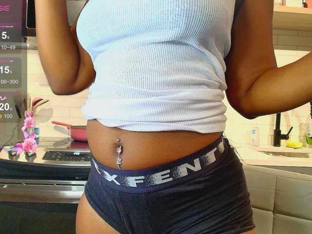 Naomiruty live cam on BongaCams