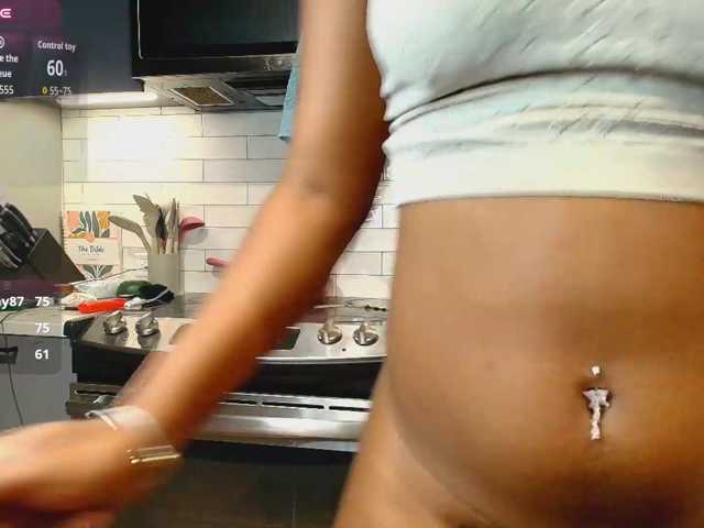 Naomiruty live cam preview