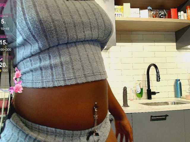Naomiruty live cam on BongaCams
