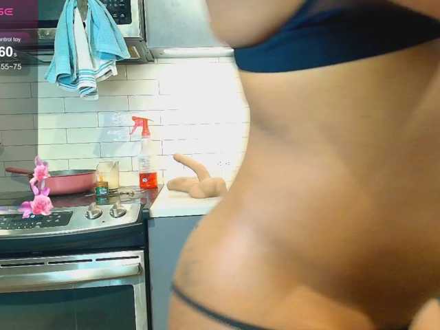 Naomiruty live cam on BongaCams
