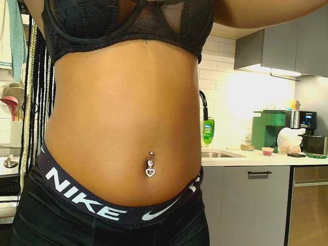 Naomiruty live cam on BongaCams