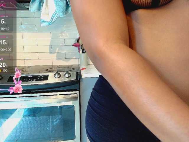 Naomiruty live webcam show