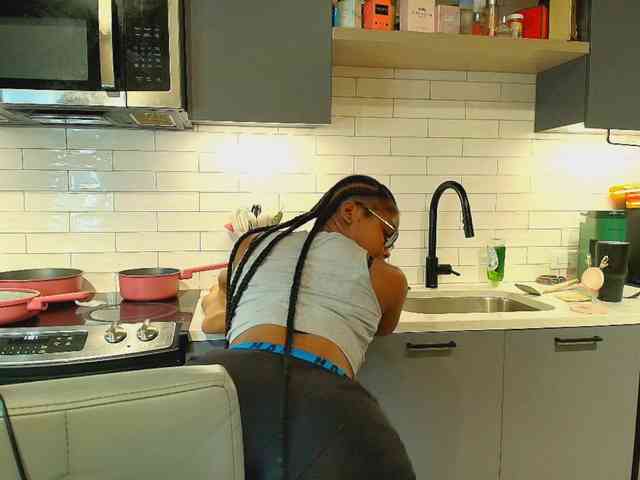 Naomiruty webcam