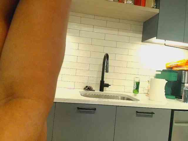Naomiruty webcam