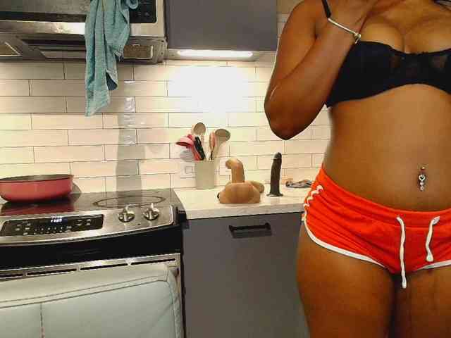 Naomiruty webcam