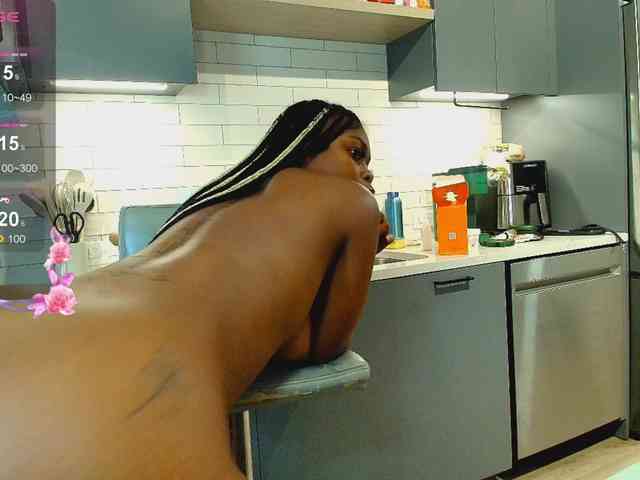 Naomiruty webcam