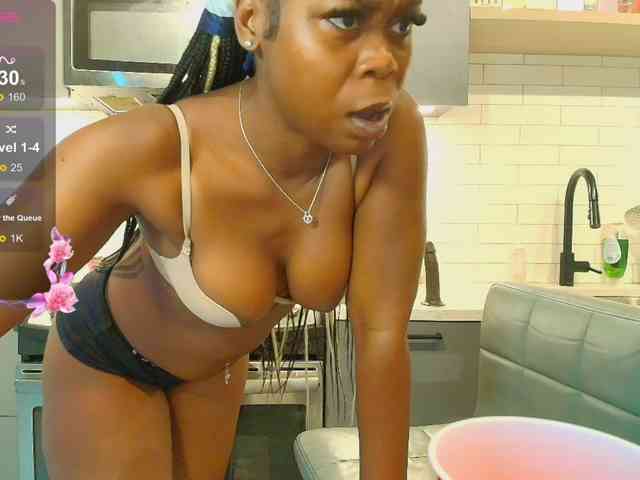 Naomiruty webcam