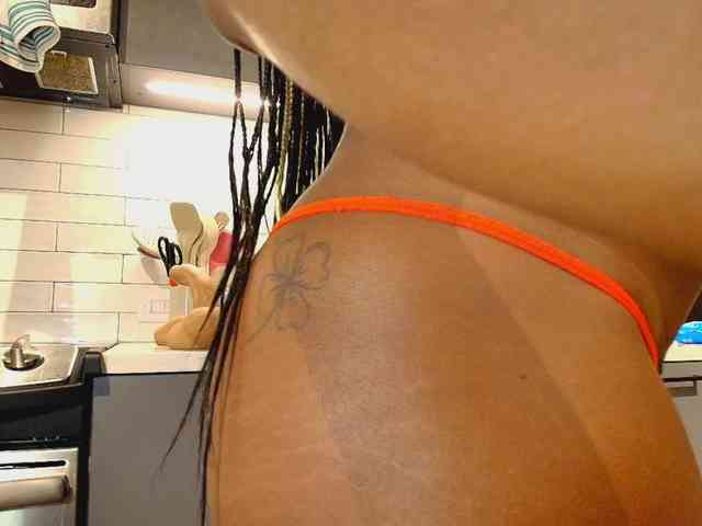 Naomiruty webcam