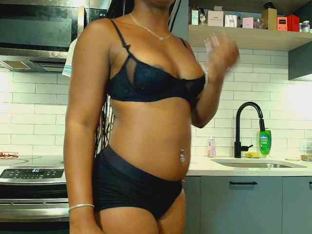 Naomiruty webcam
