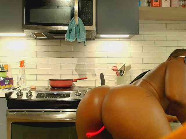 Naomiruty webcam