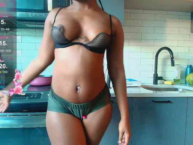 Naomiruty webcam
