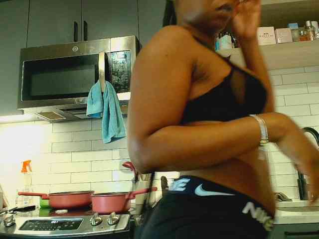 Naomiruty webcam