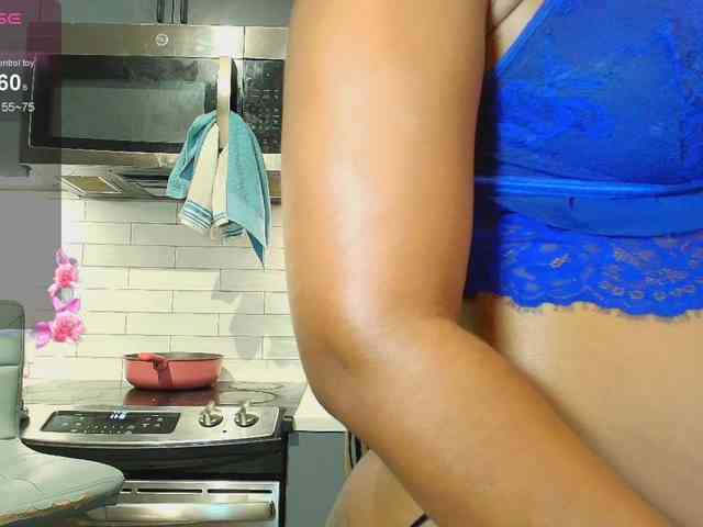 Naomiruty webcam