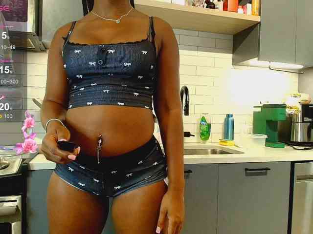 Naomiruty webcam