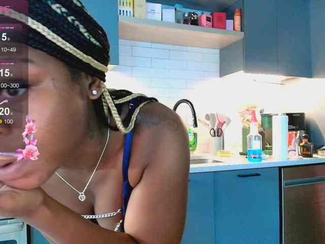 Naomiruty webcam