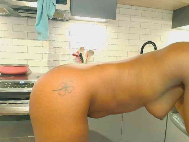 Naomiruty webcam