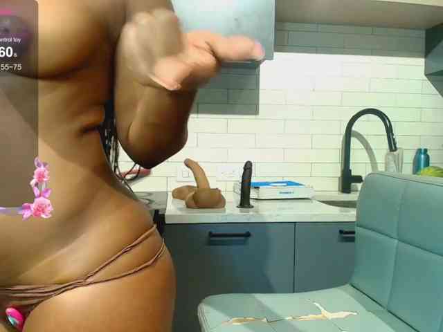 Naomiruty webcam