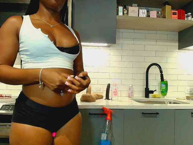 Naomiruty webcam