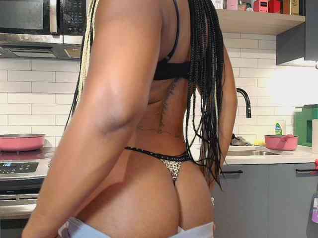 Naomiruty webcam