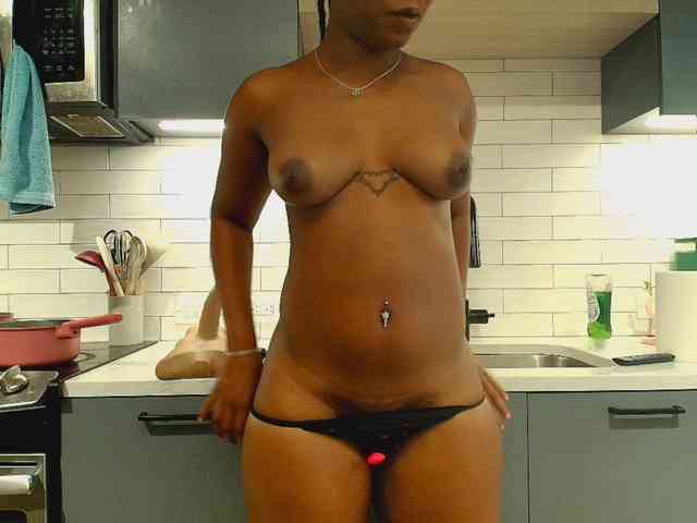 Naomiruty webcam