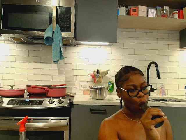 Naomiruty webcam