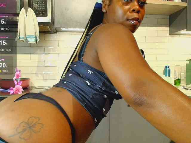 Naomiruty webcam