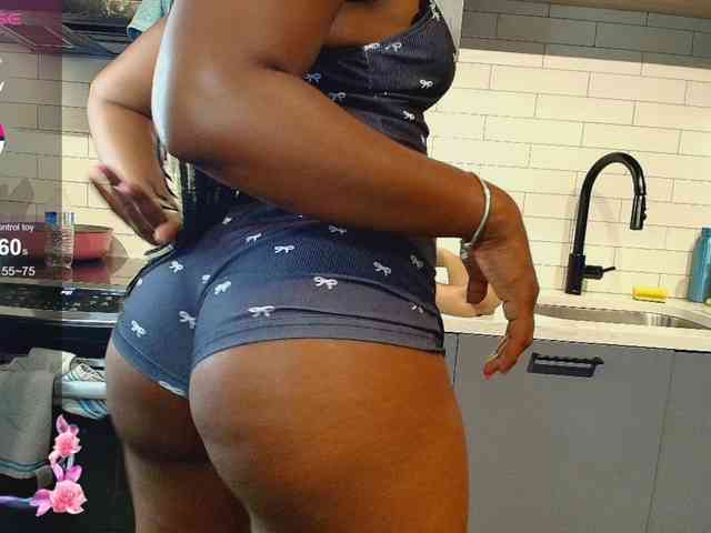 Naomiruty webcam