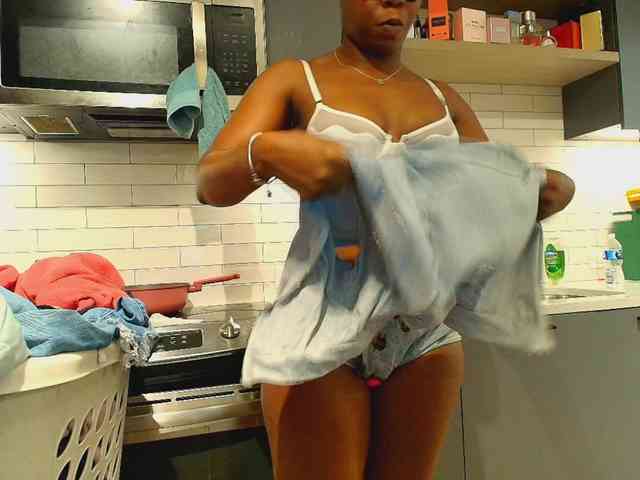 Naomiruty webcam