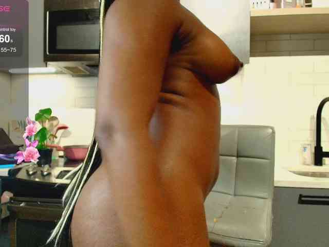 Naomiruty webcam