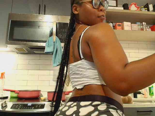 Naomiruty webcam