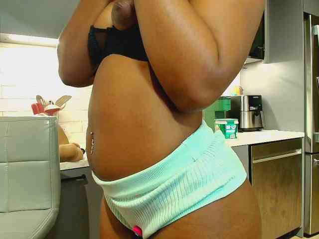 Naomiruty webcam