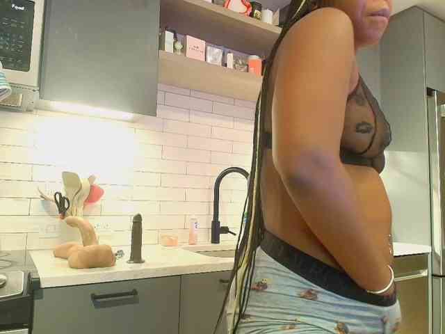 Naomiruty webcam