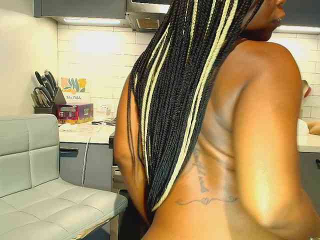 Naomiruty webcam