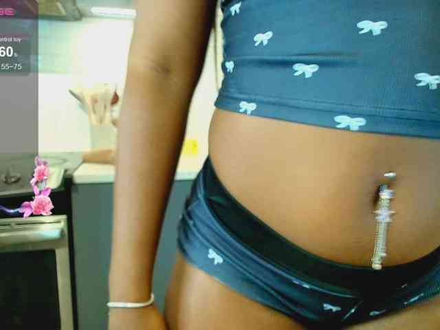 Naomiruty webcam