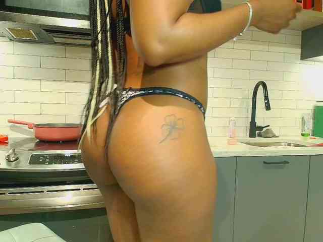 Naomiruty webcam