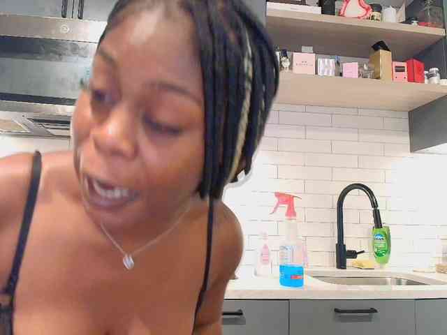 Naomiruty webcam