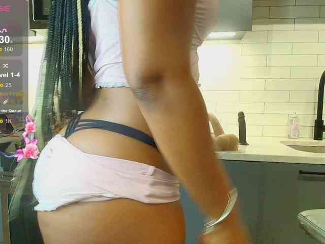 Naomiruty webcam
