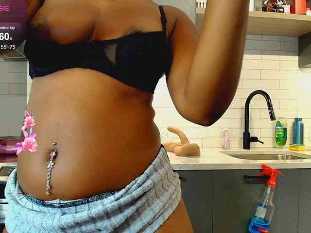 Naomiruty webcam