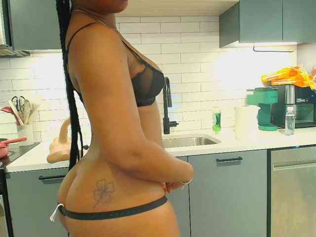 Naomiruty webcam