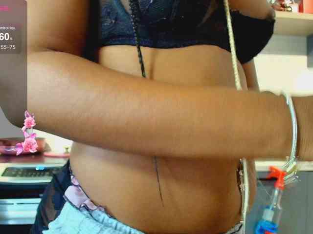 Naomiruty webcam