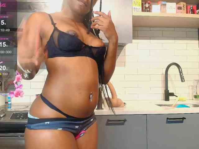 Naomiruty webcam